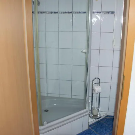 Holiday home Detached With Fenced Garden *